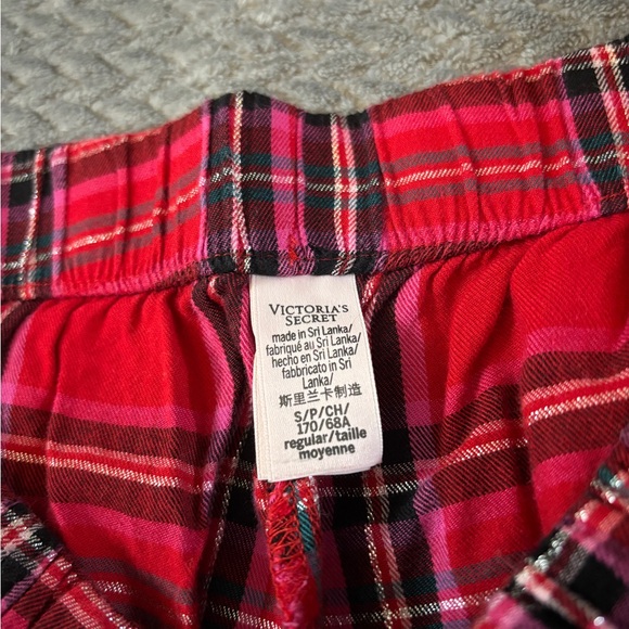 Women’s Victoria Secret Pink and Red Plaid Pajama Set Size Small - Picture 8 of 9